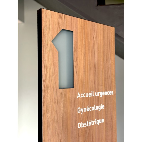 Totem Chêne Claire Orée