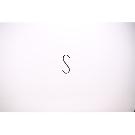 Crochet S forme plat coloris noir 11cm - par 30