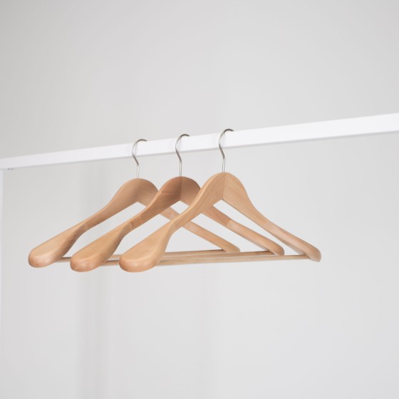 Cintre soft touch noir, barre antiglisse pour pantalons, 44 cm, croche