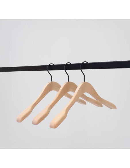 Cintre droit en hêtre, 41 cm, crochet noir