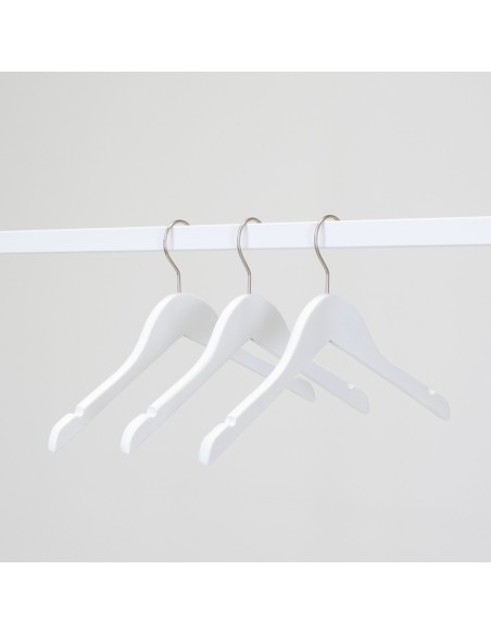 Cintre blanc avec encoches, 35 cm, bois de lotus, crochet mat