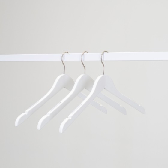 Cintre blanc avec encoches, 41 cm, bois de lotus, crochet mat