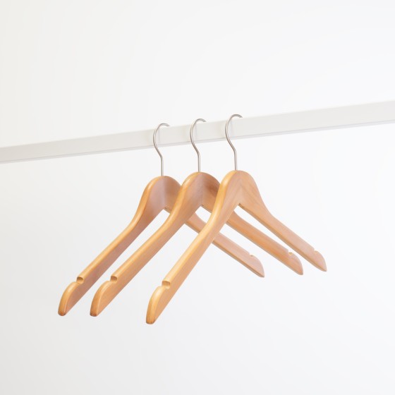 Cintre en bois avec encoches, 44 cm, bois de lotus, crochet mat