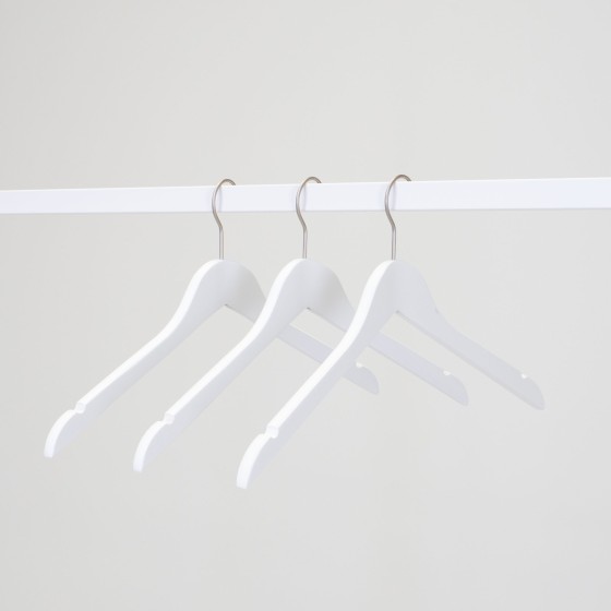 Cintre blanc avec encoches, 44 cm, bois de lotus, crochet mat