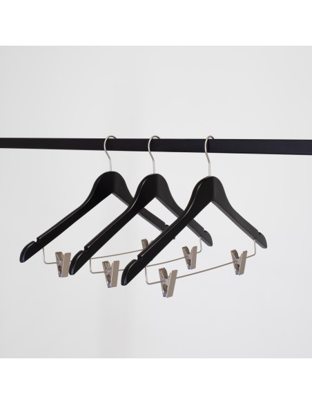 Cintre noir à pinces, avec encoches, 44 cm, bois de lotus, crochet mat