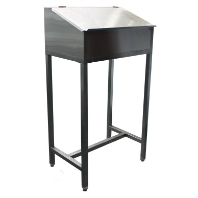 PUPITRE INOX 304, SUR PIETEMENT AVEC VERINS
