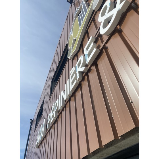 Montage sur lisses de lettres