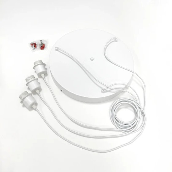 suspension bois à la lumière douce et harmonieuse