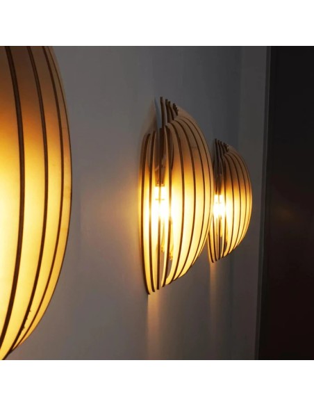 Assia, l'applique murale en bois design qui illumine votre espace