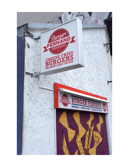 Enseigne drapeau caisson lumineux