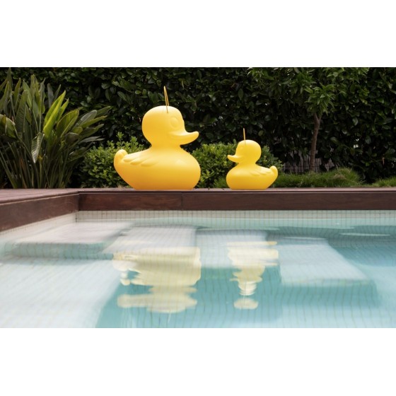 Apportez une lumière design avec la célèbre lampe Duck-Duck XL