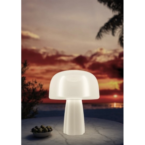 Apportez une lumière au charme rétro avec la lampe Boleti