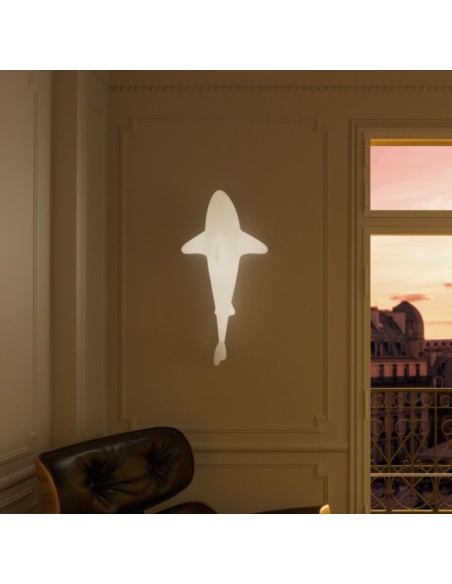Transcendez l'art et le design avec la lampe Shark BOBB