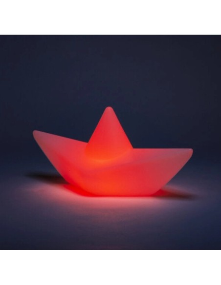 Apportez une lumière calme et rêveuse avec la célèbre lampe Boat