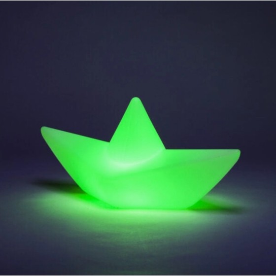 Apportez une lumière calme et rêveuse avec la célèbre lampe Boat