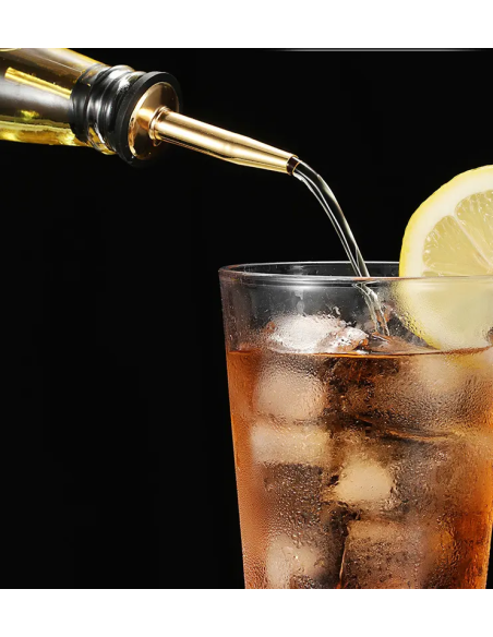 bec verseur en inox pour mesurer le débit