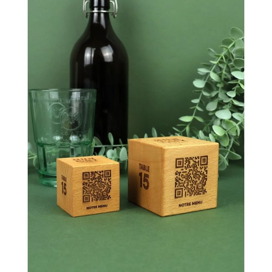 cube QR code en bois
