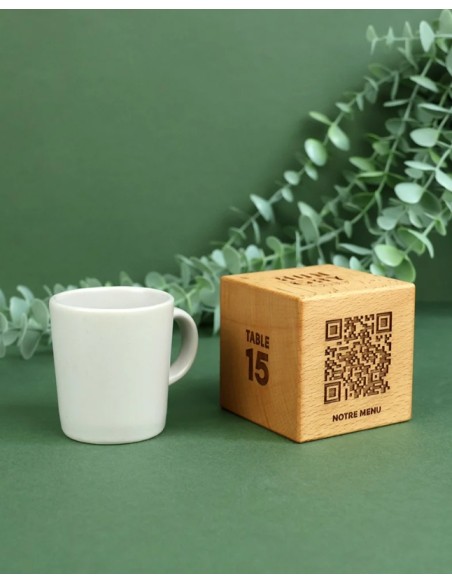 cube QR code en bois