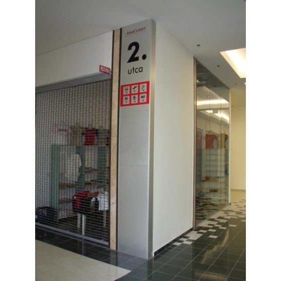 Panneau plié mural fixation par cornière et lisse Z