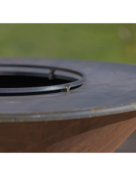 Equipez votre brasero avec le rebord acier spécifique